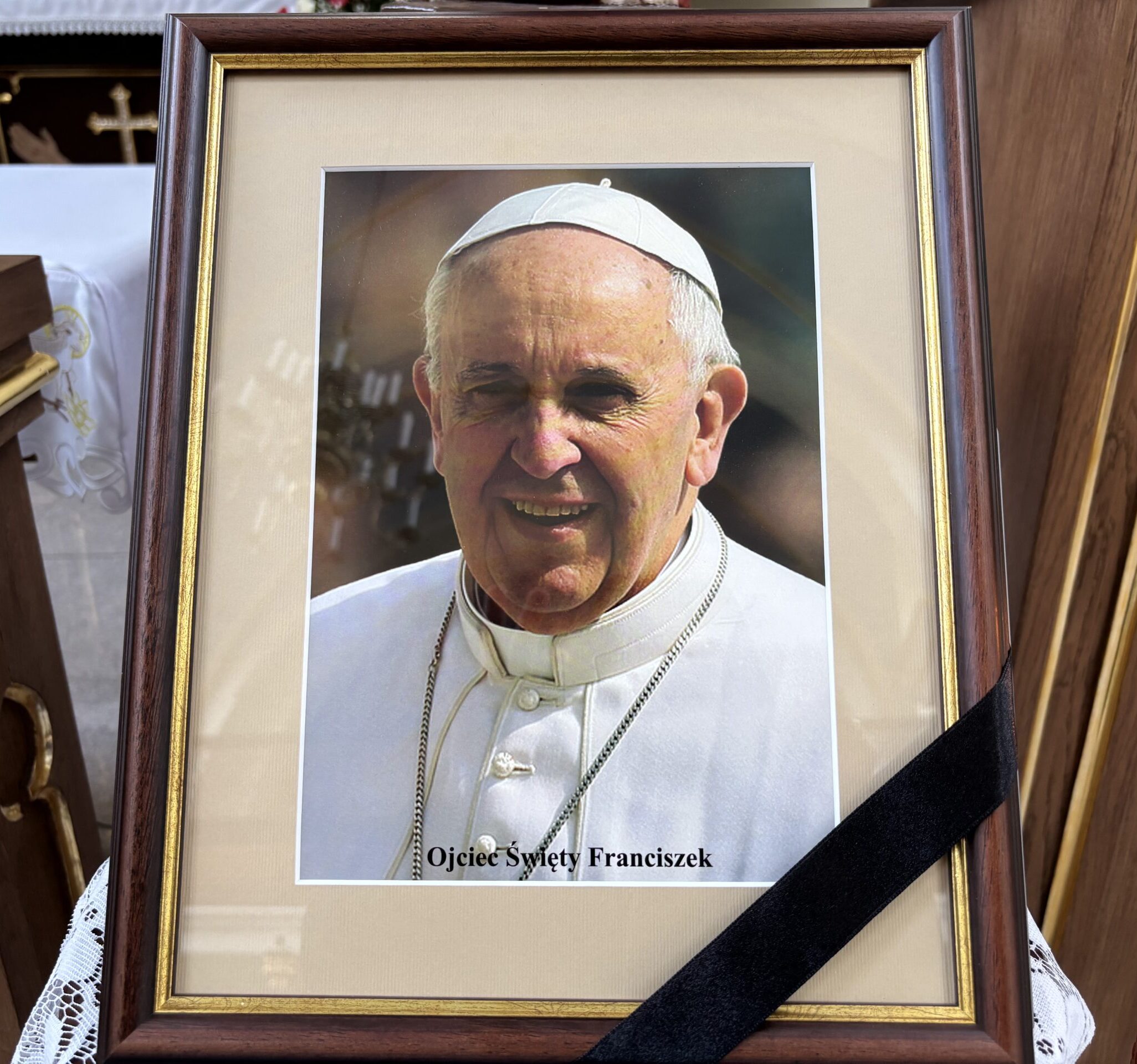 Papież Franciszek powrócił do domu Ojca...